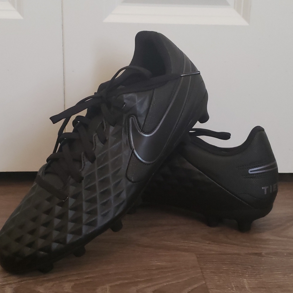 BNWOT Nike Tiempo Soccer Cleats